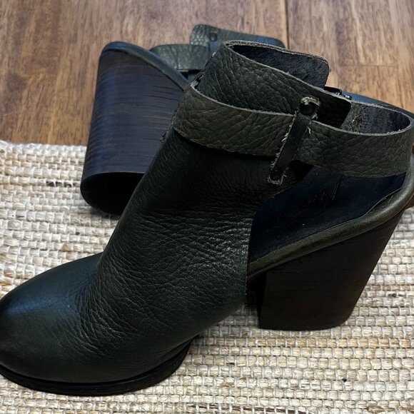 Free People Leather Buckle Booties/Mules Sz 40/9.5 - Picture 4 of 8